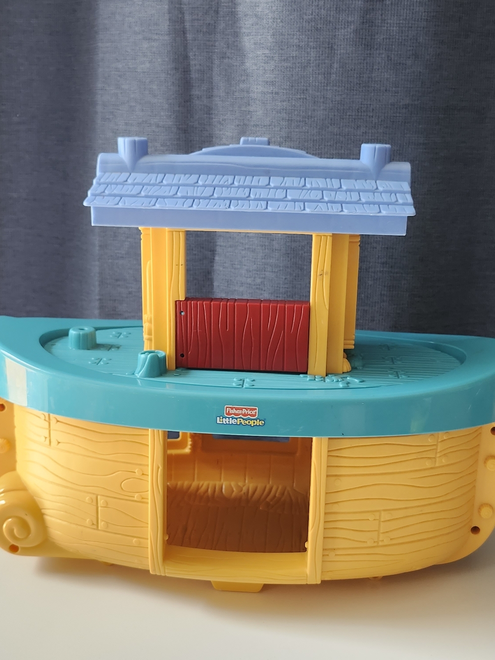 Vtg 2005 Fisher Price Little People Noahs Ark Play Set. ARK ONLY